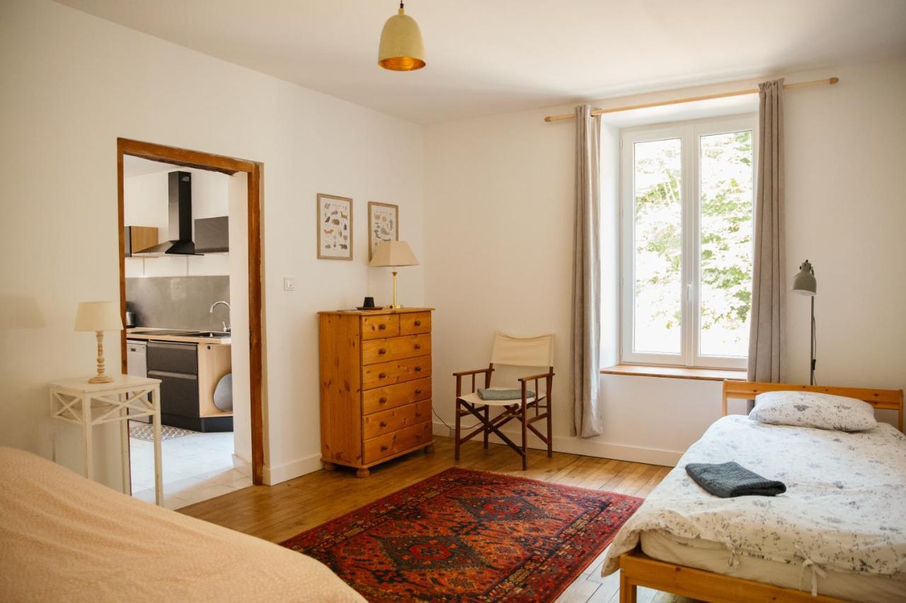 La Borgnardais Gite En Broceliande, Proche Guer - 1 A 11 Couchages Loutehel 外观 照片